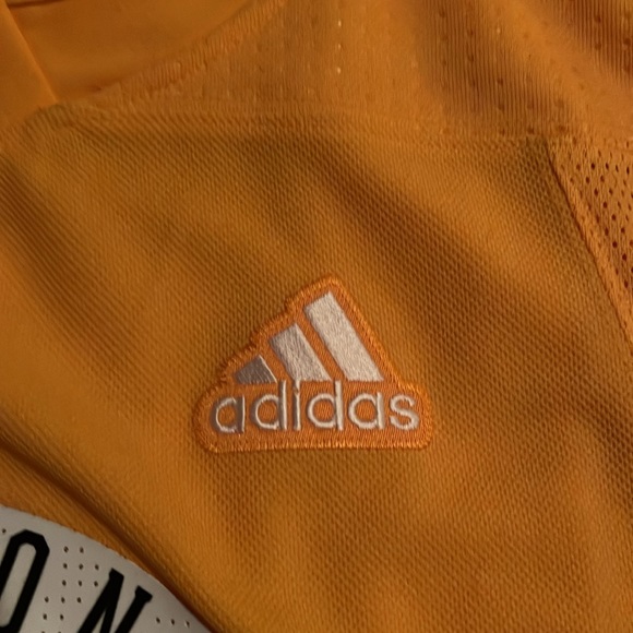 Brand new never worn Bruins Jersey - Picture 2 of 6